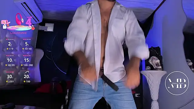 MichaelBear  online show from 10/26/25, 04:51