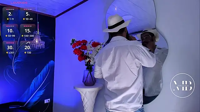 MichaelBear  online show from 11/08/25, 01:25