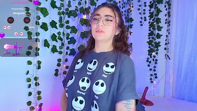 Samii Evans online show from 12/20/25, 01:41