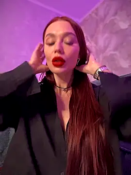 Emma Catt online show from 12/02/25, 02:34