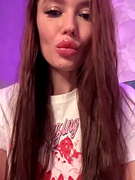 Emma Catt online show from 11/05/25, 03:42