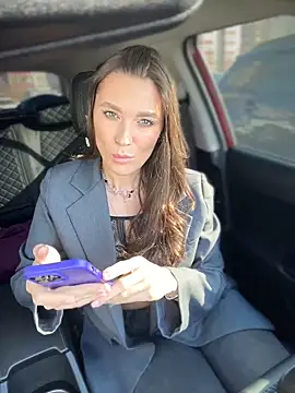 Snapshot of Emma_Catt chatting on 03/16/25, 03:25 Emma Catt online show from 03/16/25, 03:25