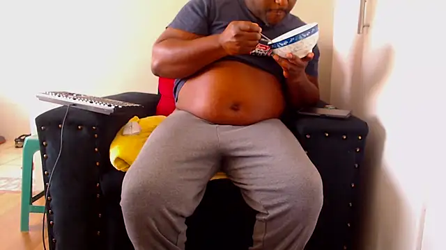 zuluboyxx online show from 04/21/26, 06:53