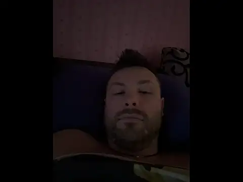 Snapshot of MartinBrandon chatting on 05/04/26, 10:18 MartinBrandon online show from 05/04/26, 10:18