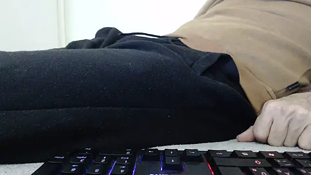 Snapshot of VASKOS178 chatting on 11/24/25, 11:10 VASKOS178 online show from 11/24/25, 11:10