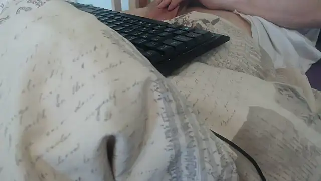 Snapshot of VASKOS178 chatting on 02/01/26, 10:46 VASKOS178 online show from 02/01/26, 10:46