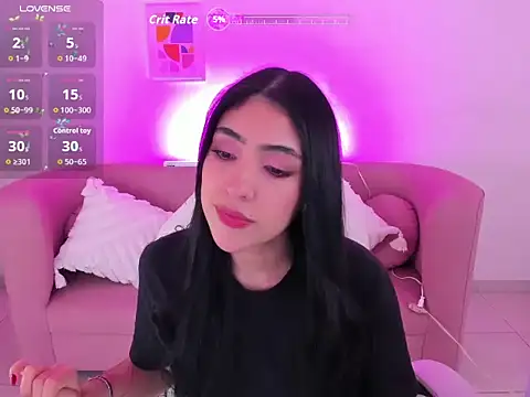 tatiana prada online show from 11/28/25, 05:40