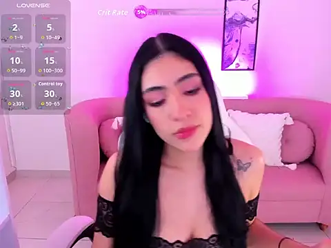 Snapshot of tatiana_prada chatting on 10/09/25, 05:41 tatiana prada online show from 10/09/25, 05:41