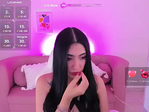 tatiana prada online show from 12/02/25, 05:42