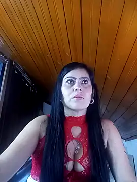 Snapshot of Tania_mature chatting on 03/10/25, 06:34 Tania mature online show from 03/10/25, 06:34