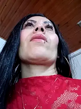 Snapshot of Tania_mature chatting on 06/24/26, 05:44 Tania mature online show from 06/24/26, 05:44