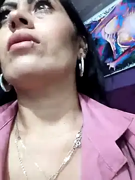 Snapshot of Tania_mature chatting on 03/18/25, 06:17 Tania mature online show from 03/18/25, 06:17