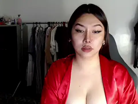 Snapshot of urqueendominant chatting on 03/21/25, 06:16 urqueendominant online show from 03/21/25, 06:16