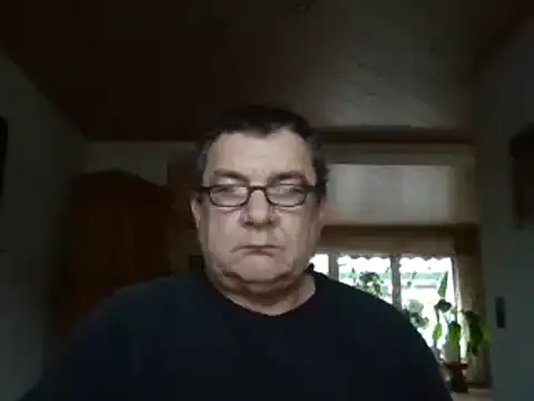 Nobbie444 online show from 03/05/26, 04:58