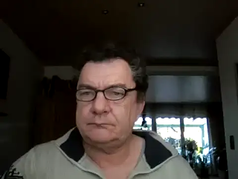 Nobbie444 online show from 12/16/25, 09:57