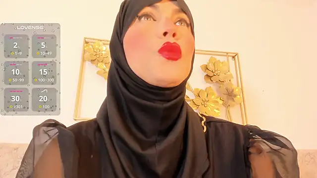 Snapshot of hanajameela chatting on 10/30/25, 11:41 hanajameela online show from 10/30/25, 11:41