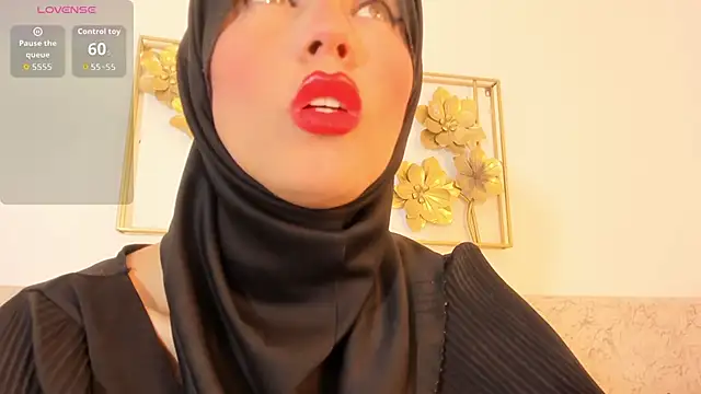 Snapshot of hanajameela chatting on 12/16/25, 11:58 hanajameela online show from 12/16/25, 11:58