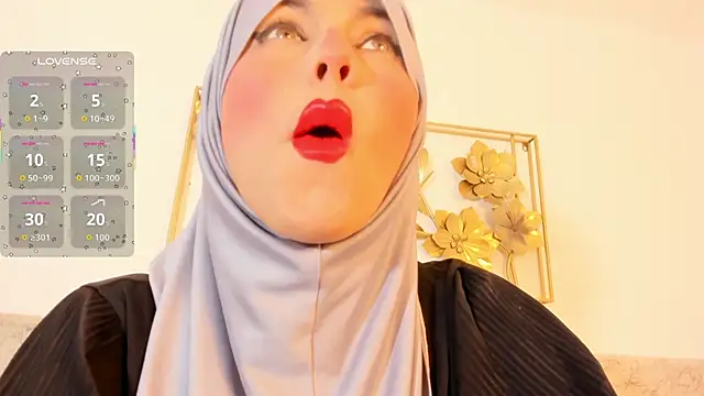 Snapshot of hanajameela chatting on 11/03/25, 11:58 hanajameela online show from 11/03/25, 11:58