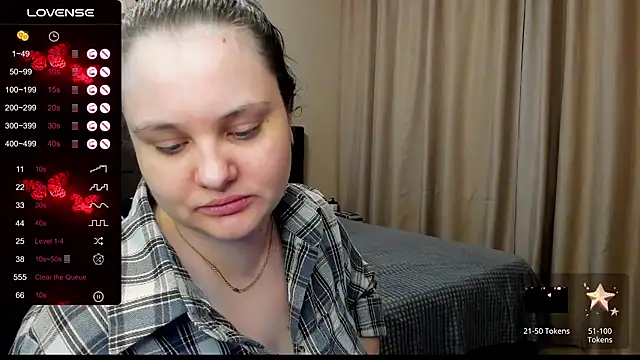 AlanaBrox online show from 11/24/25, 02:39