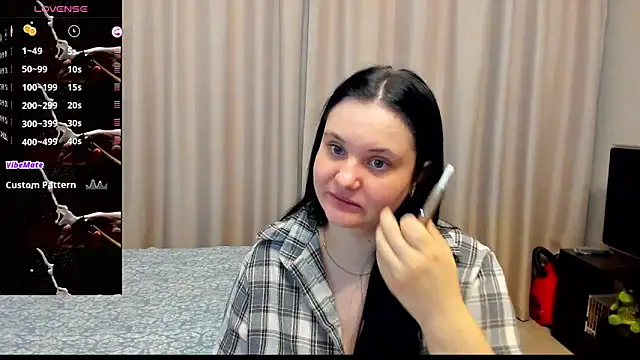 AlanaBrox online show from 04/30/26, 01:45