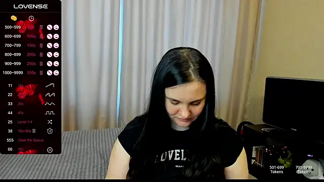 Snapshot of AlanaBrox chatting on 02/04/26, 12:22 AlanaBrox online show from 02/04/26, 12:22