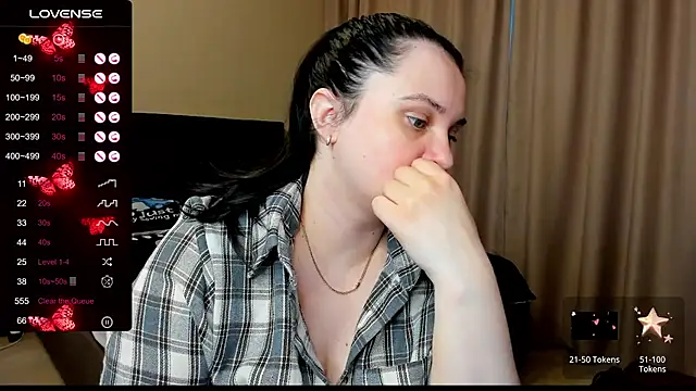 AlanaBrox online show from 10/05/25, 02:19