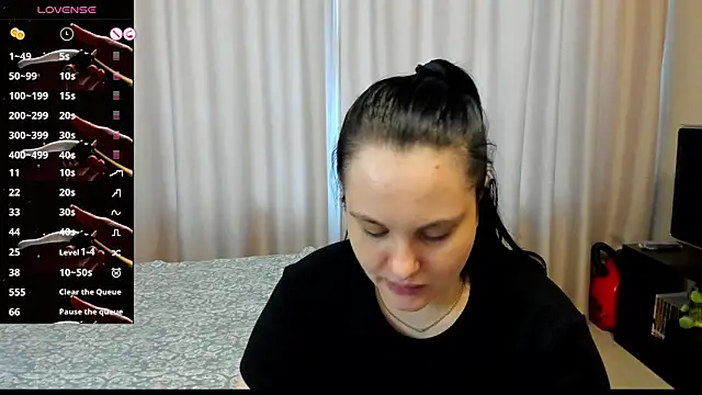 AlanaBrox online show from 04/30/26, 01:51