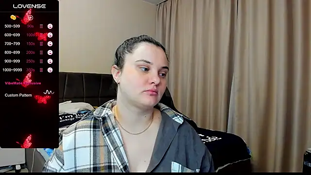 AlanaBrox online show from 10/02/25, 09:18