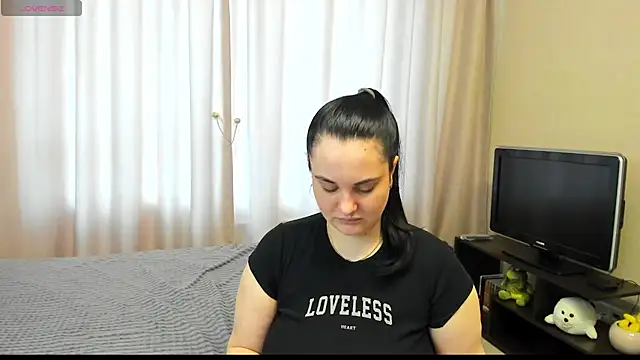 AlanaBrox online show from 05/24/26, 08:25
