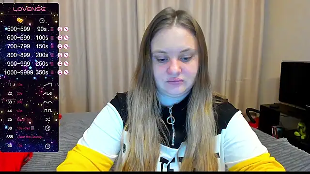 AlanaBrox online show from 01/10/25, 06:42