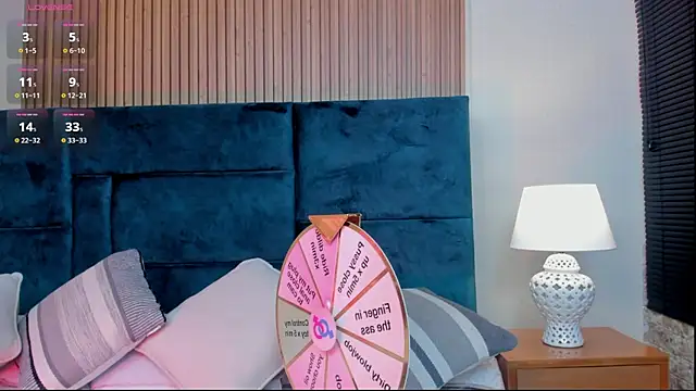 Snapshot of Kareena_chopra chatting on 06/02/26, 12:16 Kareena chopra online show from 06/02/26, 12:16