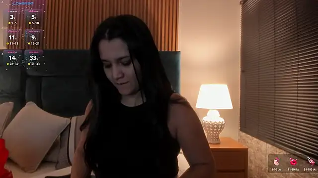 Kareena chopra online show from 04/15/26, 12:42