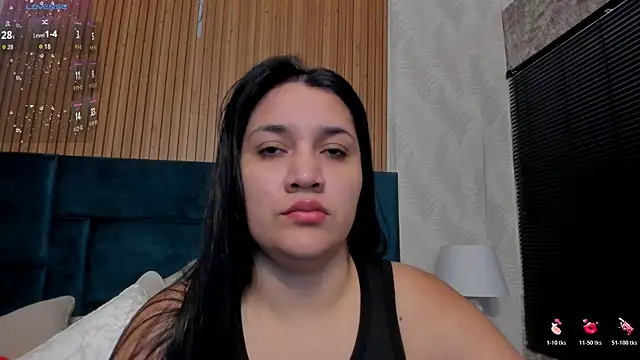 Kareena chopra online show from 02/17/26, 12:13