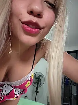 miafresa hot online show from 09/17/25, 11:29