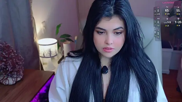 Alyaa s online show from 05/07/26, 01:10