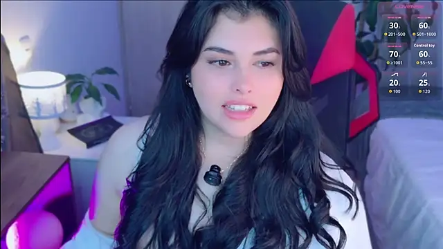 Alyaa s online show from 04/11/26, 11:52