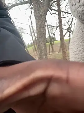 Snapshot of TilaTotti chatting on 03/06/25, 10:26 TilaTotti online show from 03/06/25, 10:26