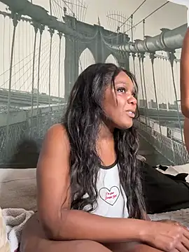 Snapshot of TilaTotti chatting on 03/01/25, 07:51 TilaTotti online show from 03/01/25, 07:51