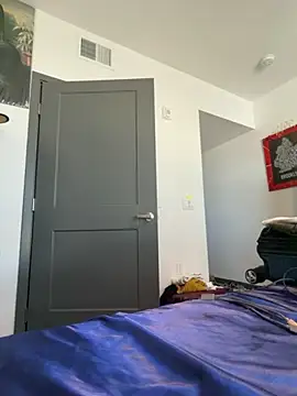 Snapshot of TilaTotti chatting on 10/22/25, 10:30 TilaTotti online show from 10/22/25, 10:30