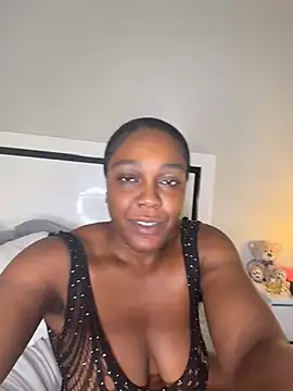Snapshot of TilaTotti chatting on 06/03/26, 02:56 TilaTotti online show from 06/03/26, 02:56