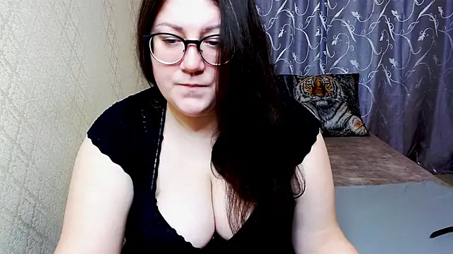 Sindy Jeniceee online show from 11/10/25, 12:32