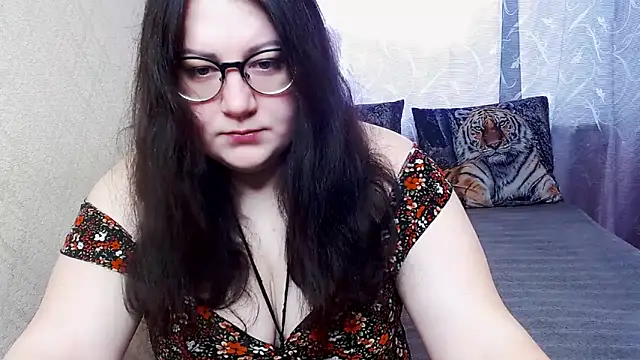 Snapshot of Sindy_Jeniceee chatting on 02/13/26, 09:09 Sindy Jeniceee online show from 02/13/26, 09:09