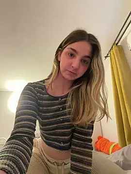 DoriDeluxe66 online show from 04/01/26, 05:10