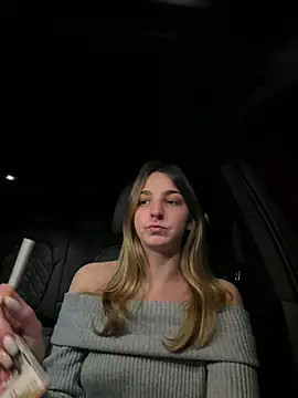 DoriDeluxe66 online show from 02/20/26, 09:50