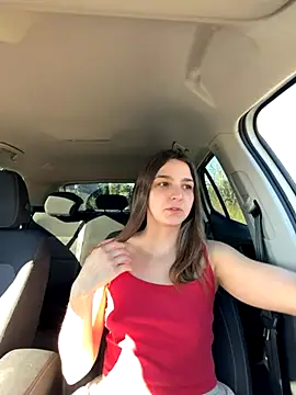 DoriDeluxe66 online show from 11/29/25, 10:04