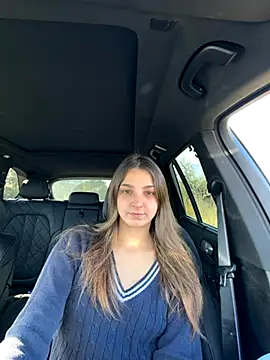 DoriDeluxe66 online show from 12/05/25, 12:37