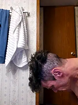 chosen923 online show from 10/22/25, 03:17