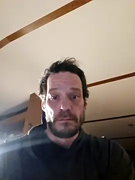 Snapshot of chosen923 chatting on 02/06/26, 01:23 chosen923 online show from 02/06/26, 01:23