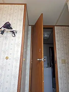 Snapshot of chosen923 chatting on 01/06/26, 02:04 chosen923 online show from 01/06/26, 02:04