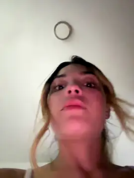 Snapshot of Sarita-candy chatting on 09/12/25, 01:39 Sarita-candy online show from 09/12/25, 01:39